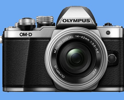 Olympus OM-D E-M10 mark II front view