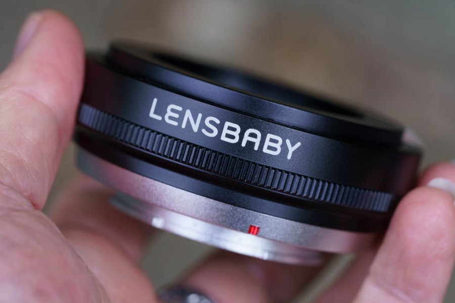 Lensbaby Sweet 22 lens side view