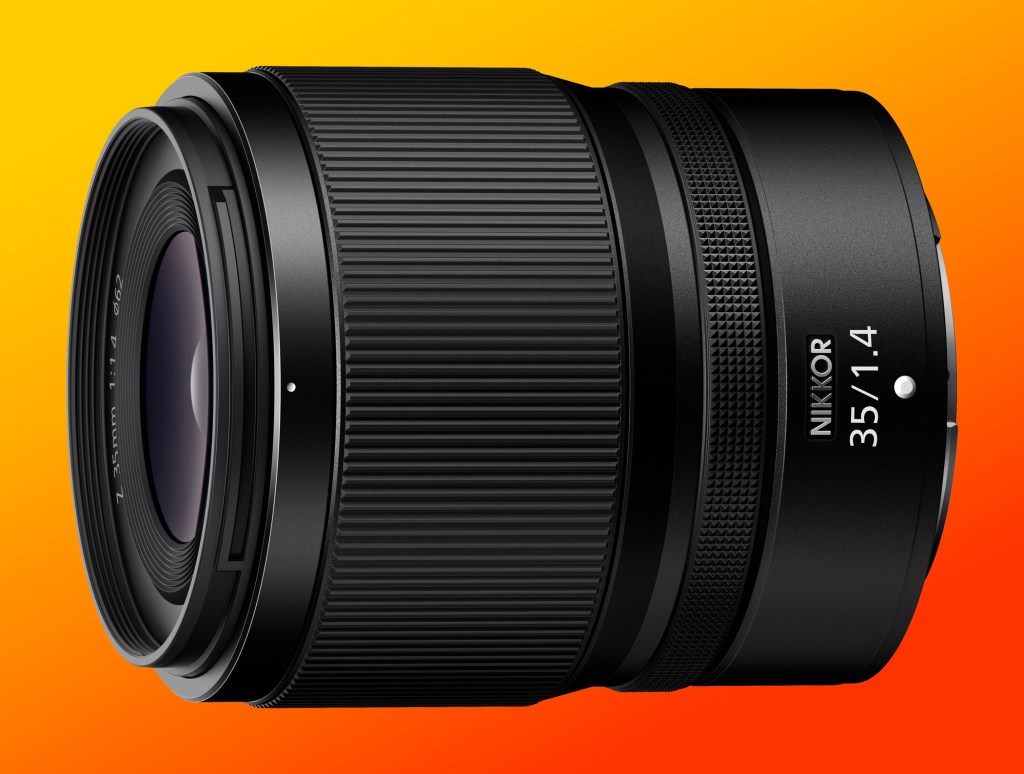 Fast 35mm prime lens for Nikon Z mount