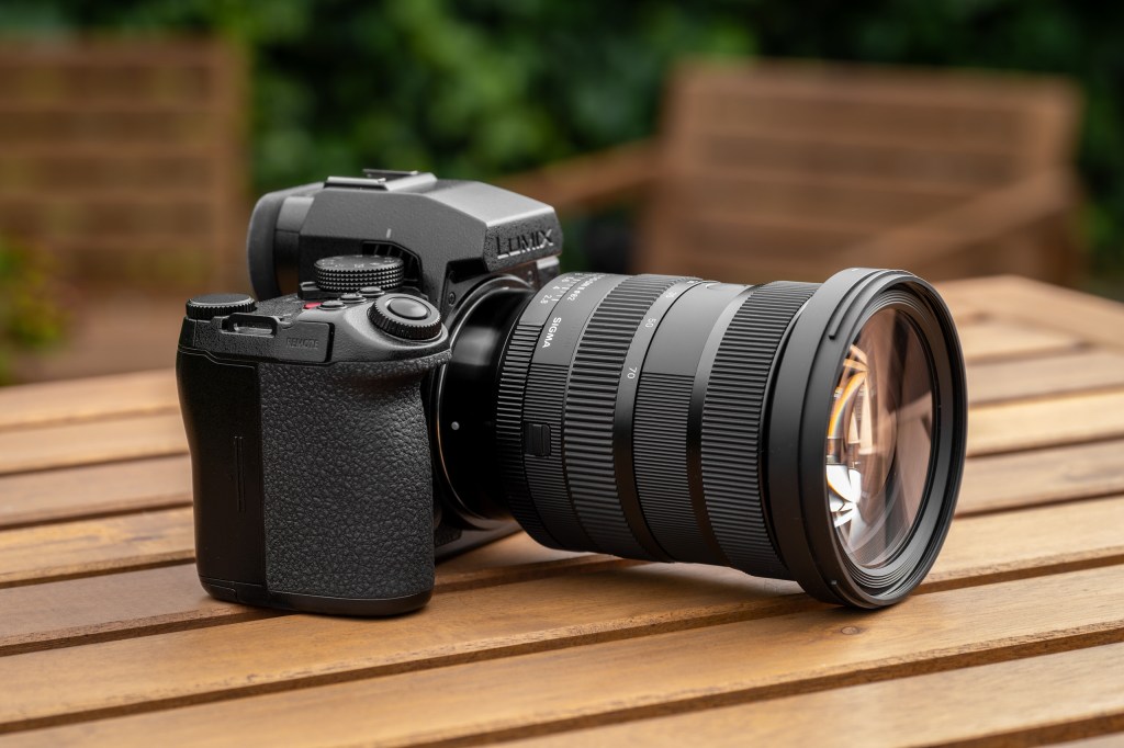 Sigma 24-70mm F2.8 DG DN II Art Review – Perfect zoom lens