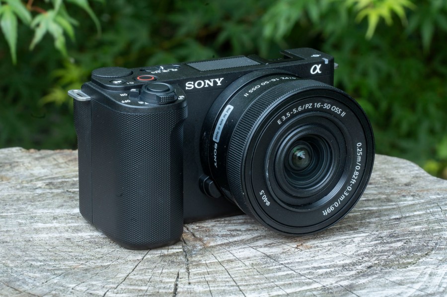 Sony ZV-E10 II. Photo Richard Sibley