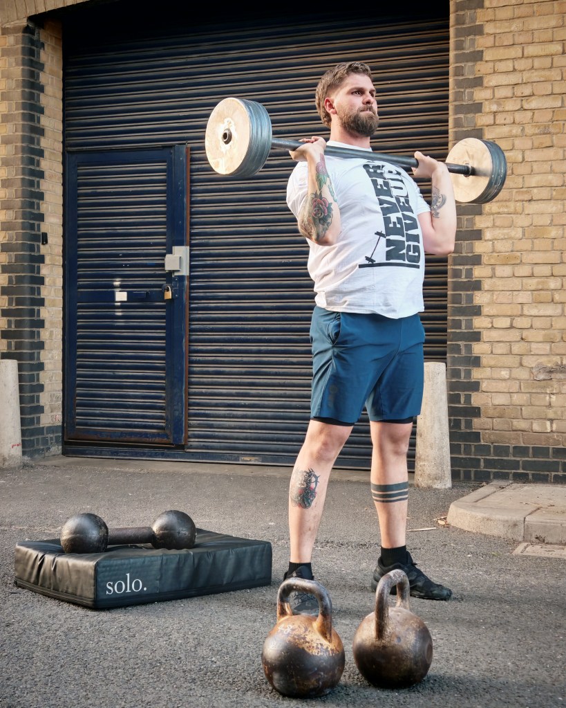 Photo taken outside Commando Temple gym with Honor 200 Pro Harcourt Portrait mode, Harcourt Colour option.