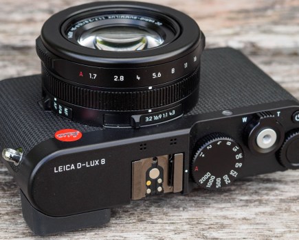 Leica D-Lux 8