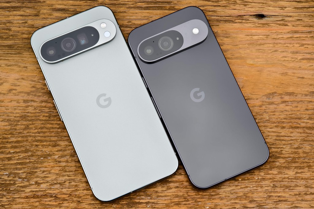 Google Pixel 9 Pro XL (left), 9 (right). Photo Joshua Waller