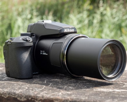 Nikon P950