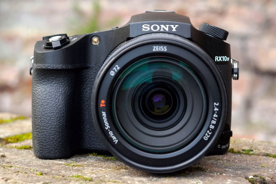 Sony Cybershot RX10 IV. Image credit: Andy Westlake