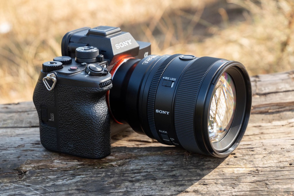 Sony FE 85mm F1.4 GM II review: perfect portrait prime?