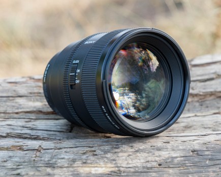 Sony FE 85mm F1.4 GM II front element