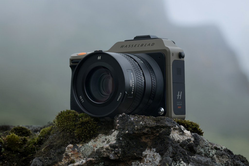 Hasselblad X2D 100C Earth Explorer Limited Edition. Image Hasselblad