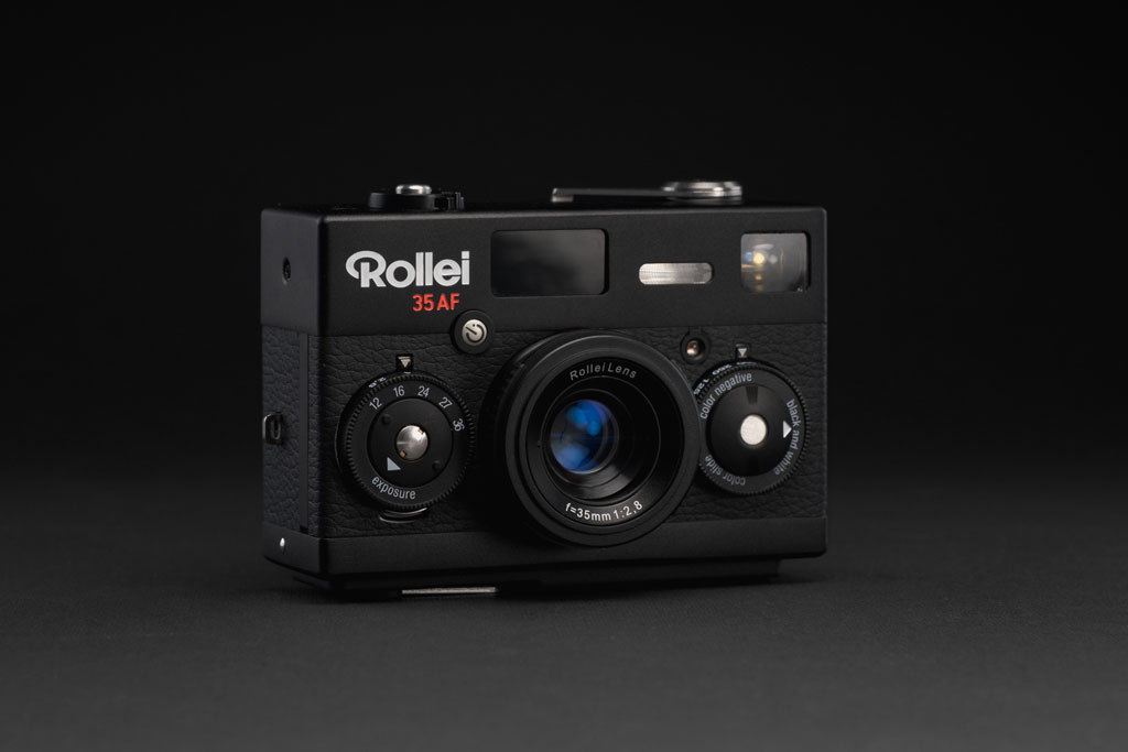 Rollei 35AF Black version. 