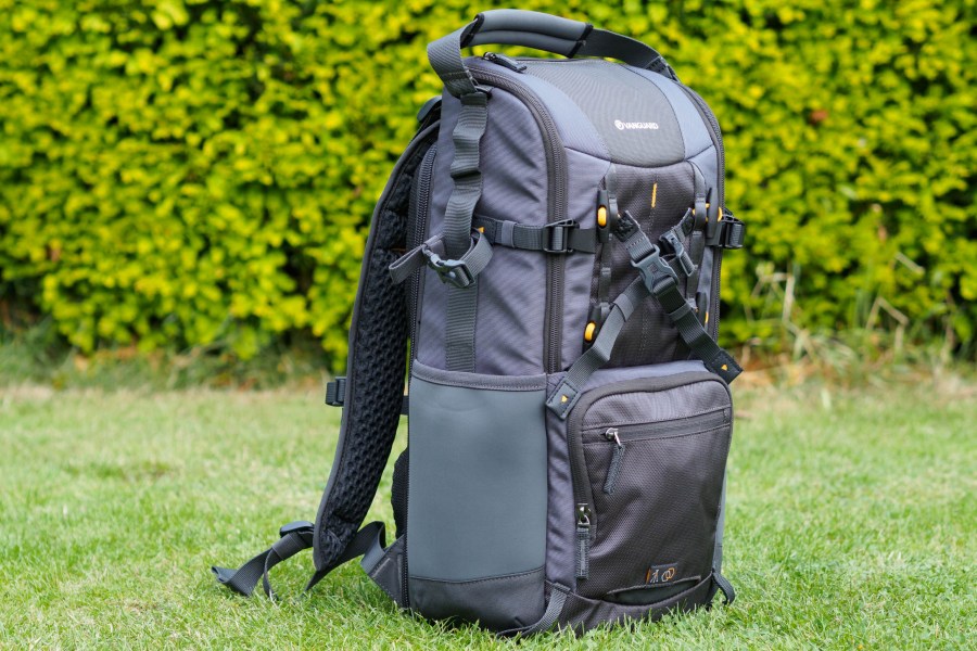 Vanguard Alta Sky 42 backpack