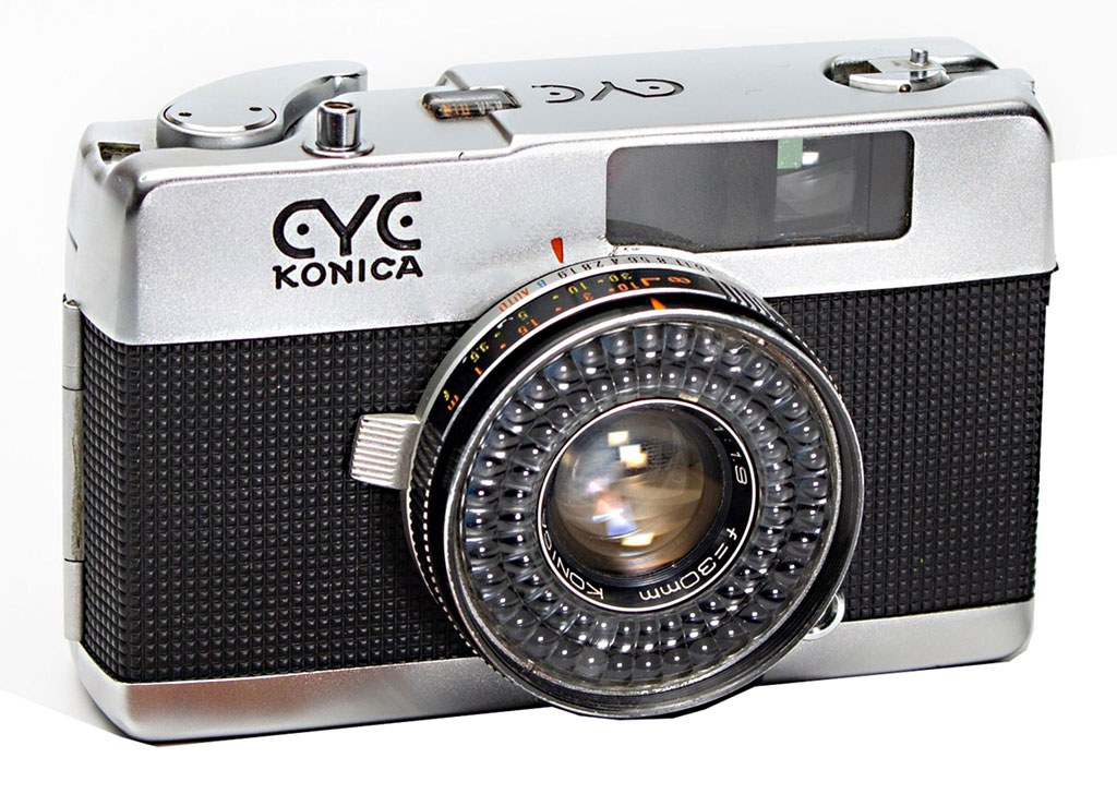 Konica Eye