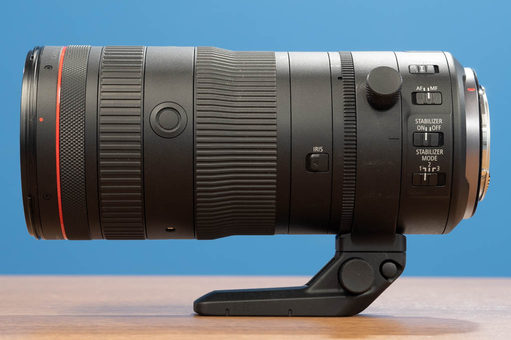 Canon RF 70-200mm F2.8L IS USM Z showing control switches