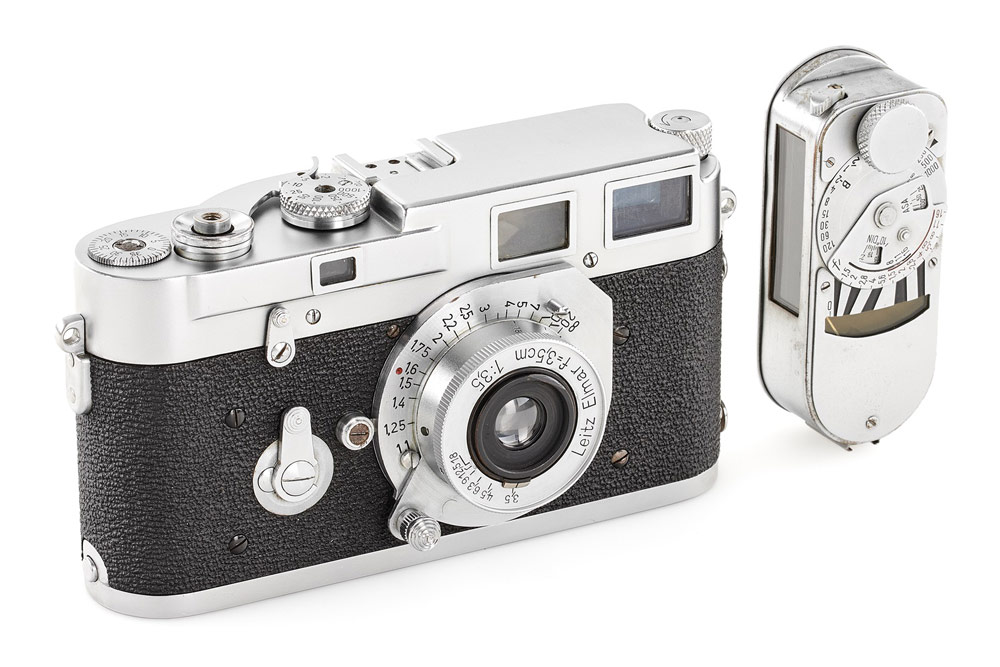 Rare Leicas make loads of loot at auction (again)