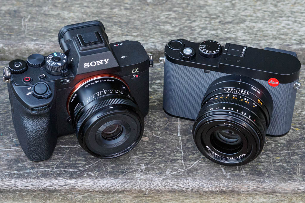 Sony A7R V with Sigma 45mm F2.8 vs Leica Q3 43