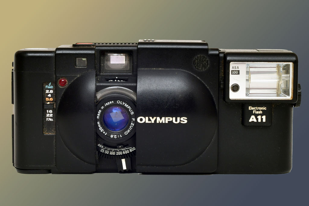 Olympus XA with flash