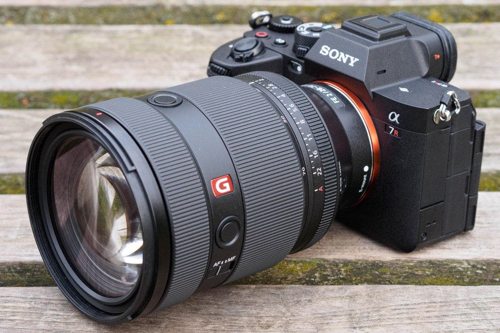 Sony FE 28-70mm F2 GM on the Sony Alpha A7R V