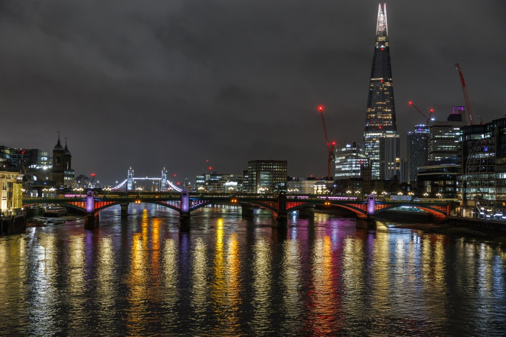 Canon EOS R1 London night-time sample image.