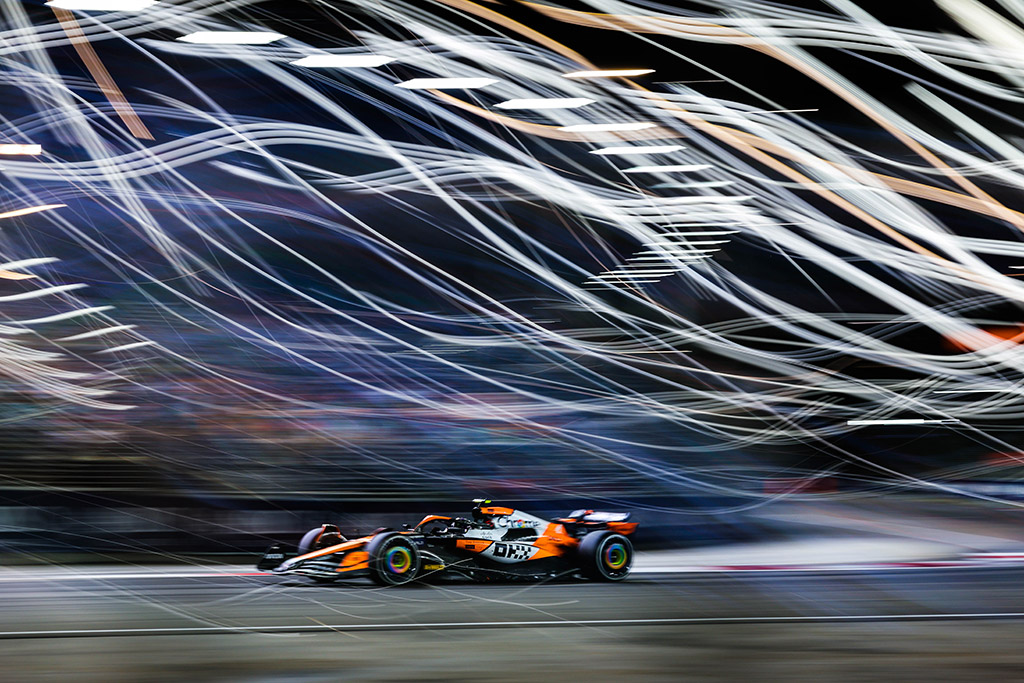 Formula 1 category, Gold: Thomas Lam “Push with Lights” world sports photography