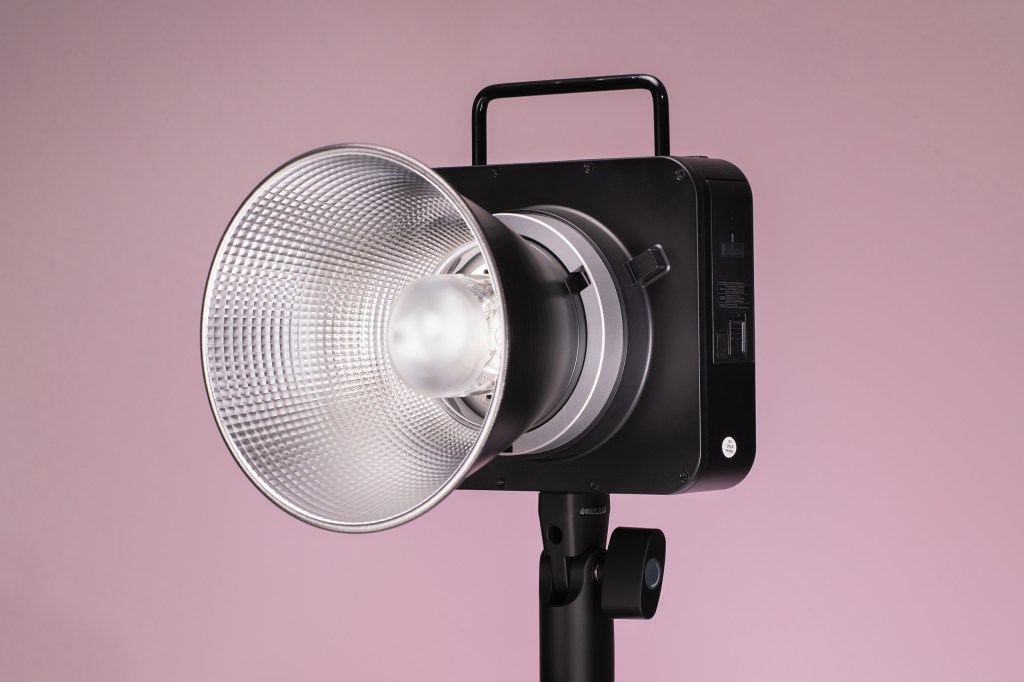 Neewer Q4 photography light, flash unit