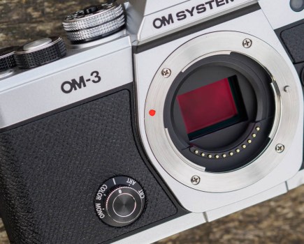 OM System OM-3 colour mode dial