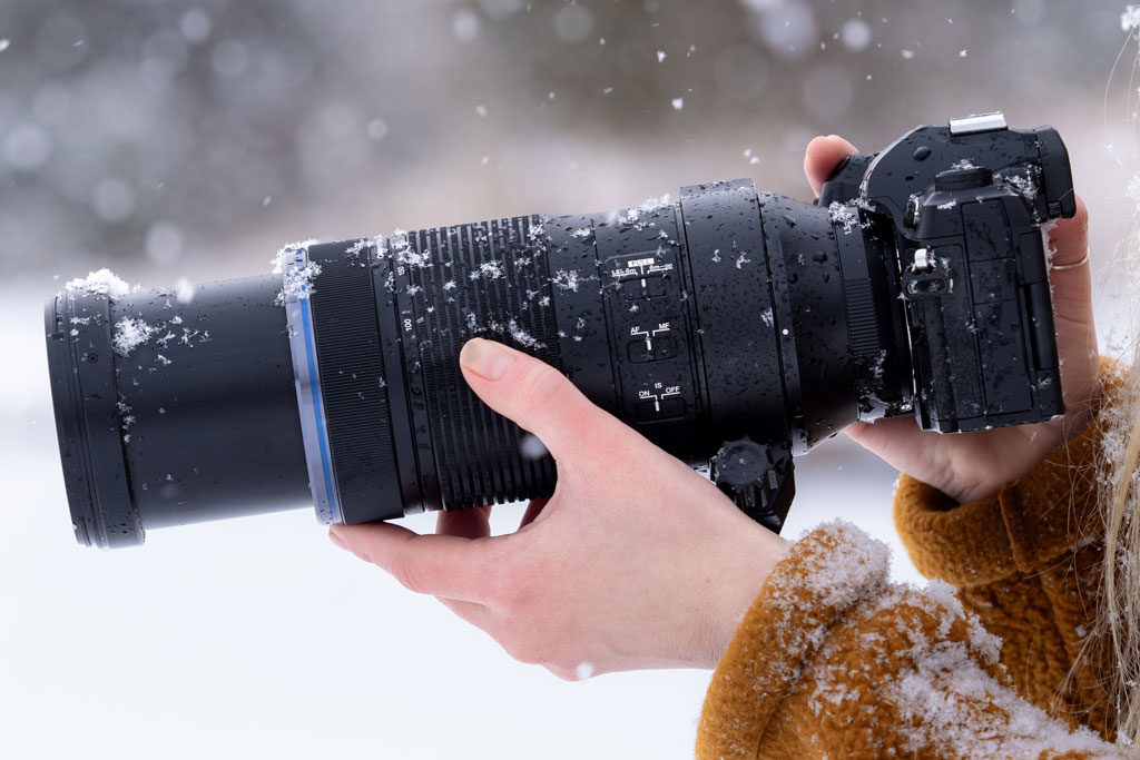 OM System 100-400mm F5-6.3 IS II in use with zoom extended