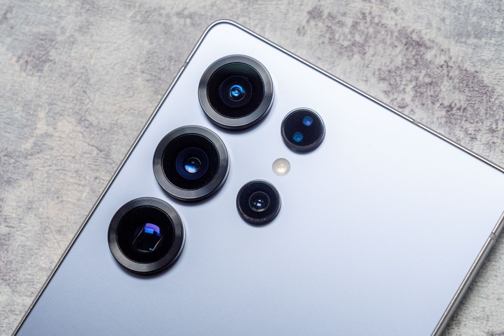 The Samsung Galaxy S25 Ultra's four cameras