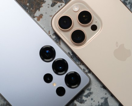 A close up of the lenses of the Samsung Galaxy S25 Ultra and the iPhone 16 Pro