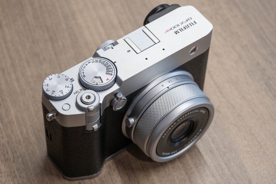 Fujifilm GFX100RF in silver