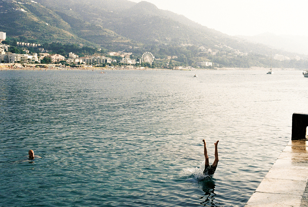 film photo in italy someone diving in water