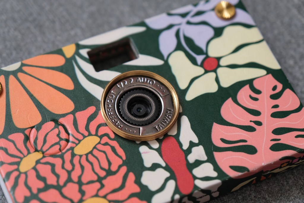 Paper Shoot camera review – sustainable hero or just a Papier-mâché project?