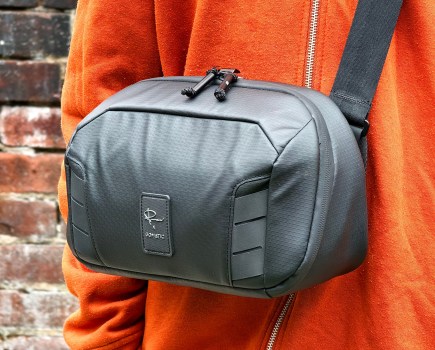 Nomatic McKinnon camera sling 5L bag