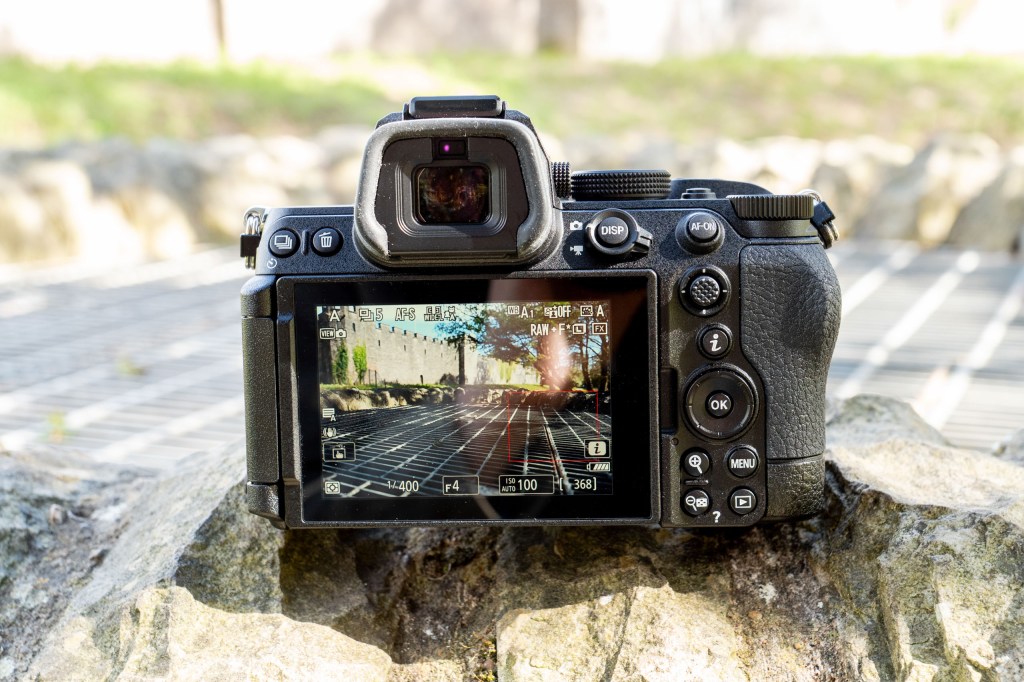 The rear screen of the Nikon Z5 II