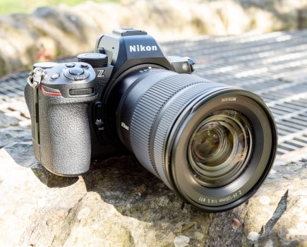 A front on view of the Nikon Z5 II and 24-120mm lens