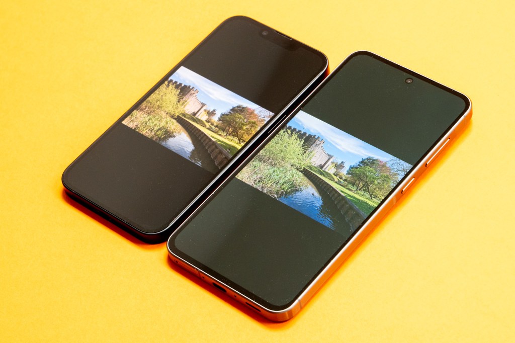 The iPhone 16e next to the Samsung Galaxy A56