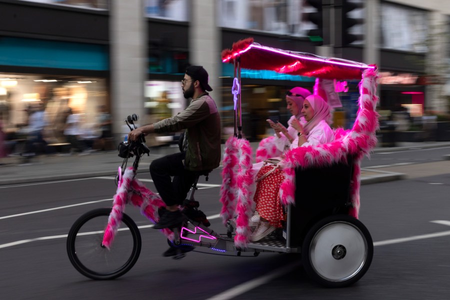 TukTuk, Rickshaw, Oxford, Dan Kitwood / Staff
