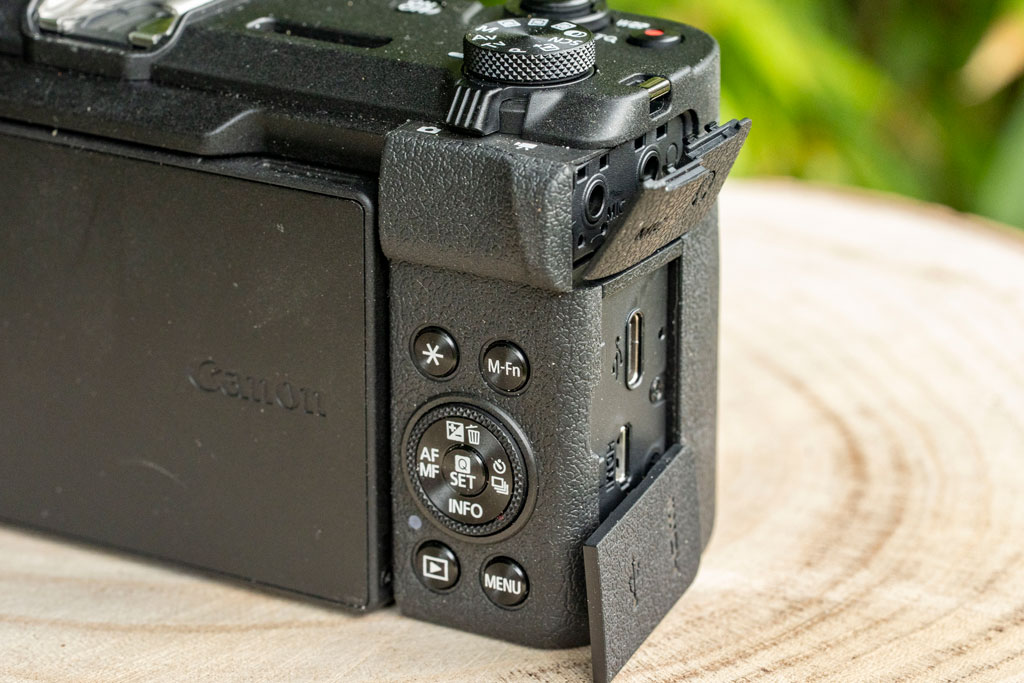 Canon PowerShot V1 connector ports.