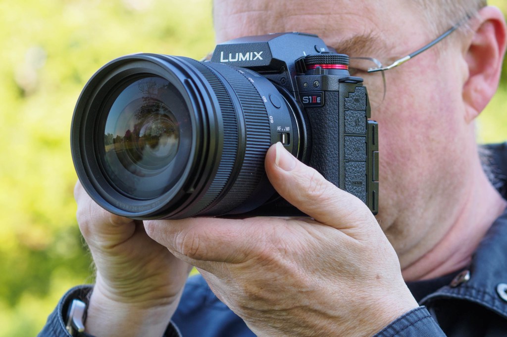 Panasonic Lumix S1IIE with 24-60mm F2.8 lens in use