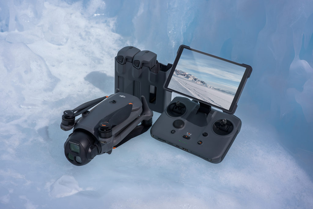 DJI Mavic 4 Pro with 360° gimbal, LiDAR and 100MP Hasselblad lens announced