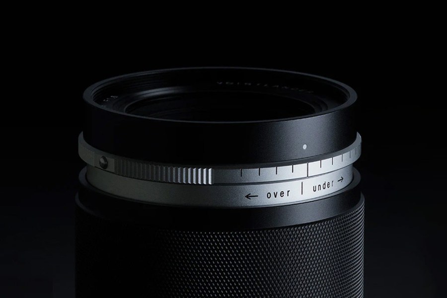 Voigtlander 75mm f/1.8 HELIAR Portrait lens.