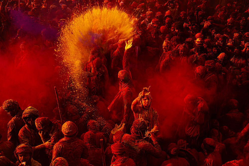 Runner-up, One Shot: Festivals & Celebrations, Tittu
Shaji Thomas, India Holi
festival
in
Mathura,
Uttar
Pradesh