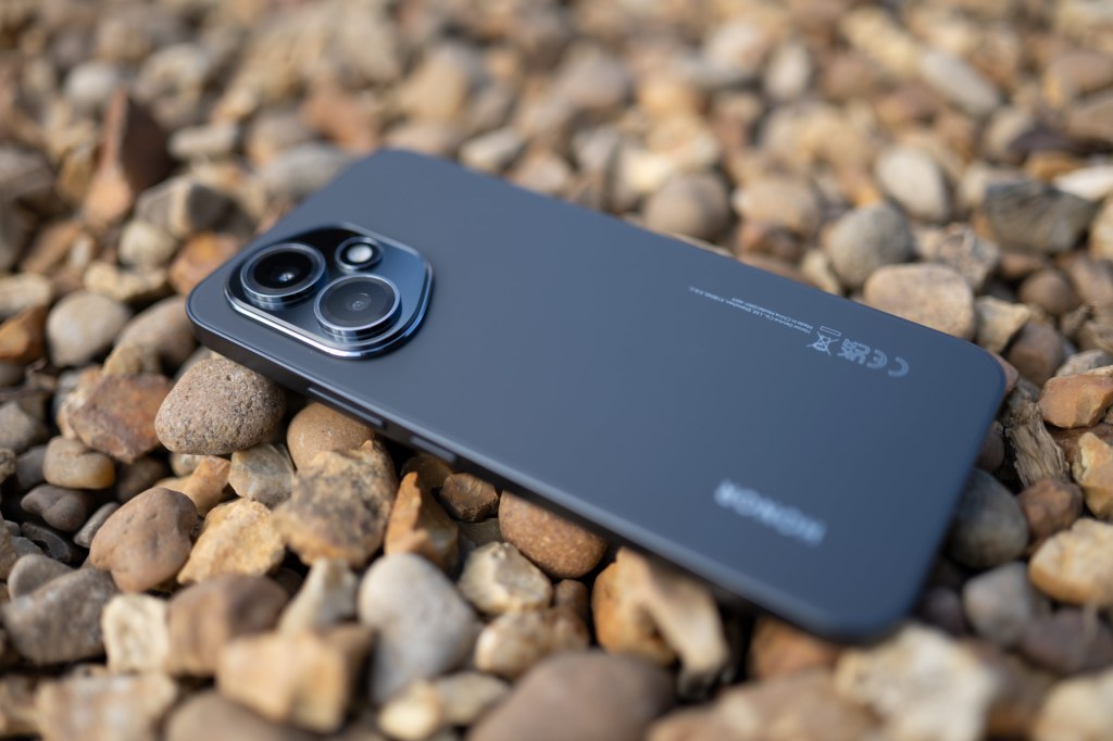 Honor 400 review – sweet spot between price and performance