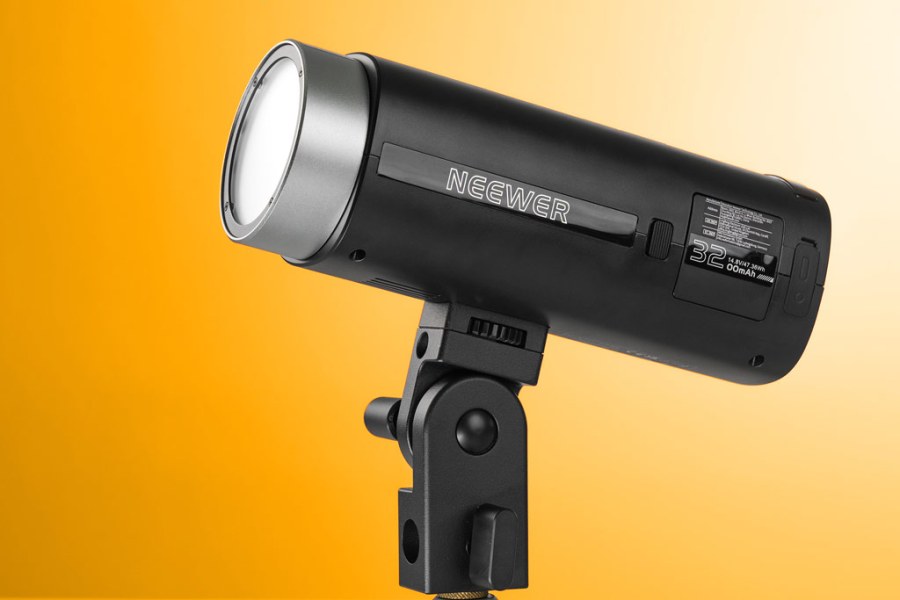Neewer Q200 lights.