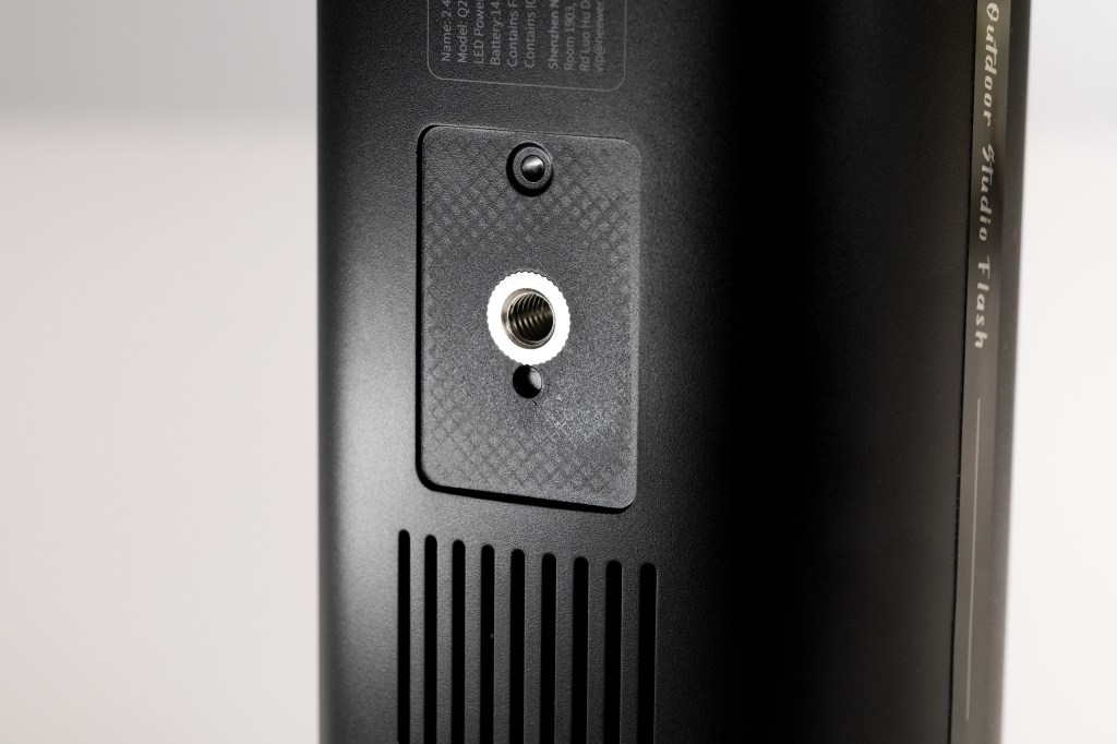 Neewer Q200 studio lights