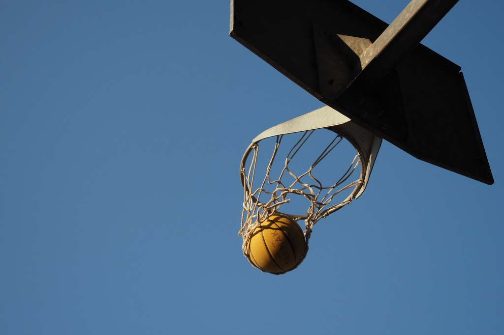 Basketball. ISO250, 1/1250s. Image credit: Joshua Waller