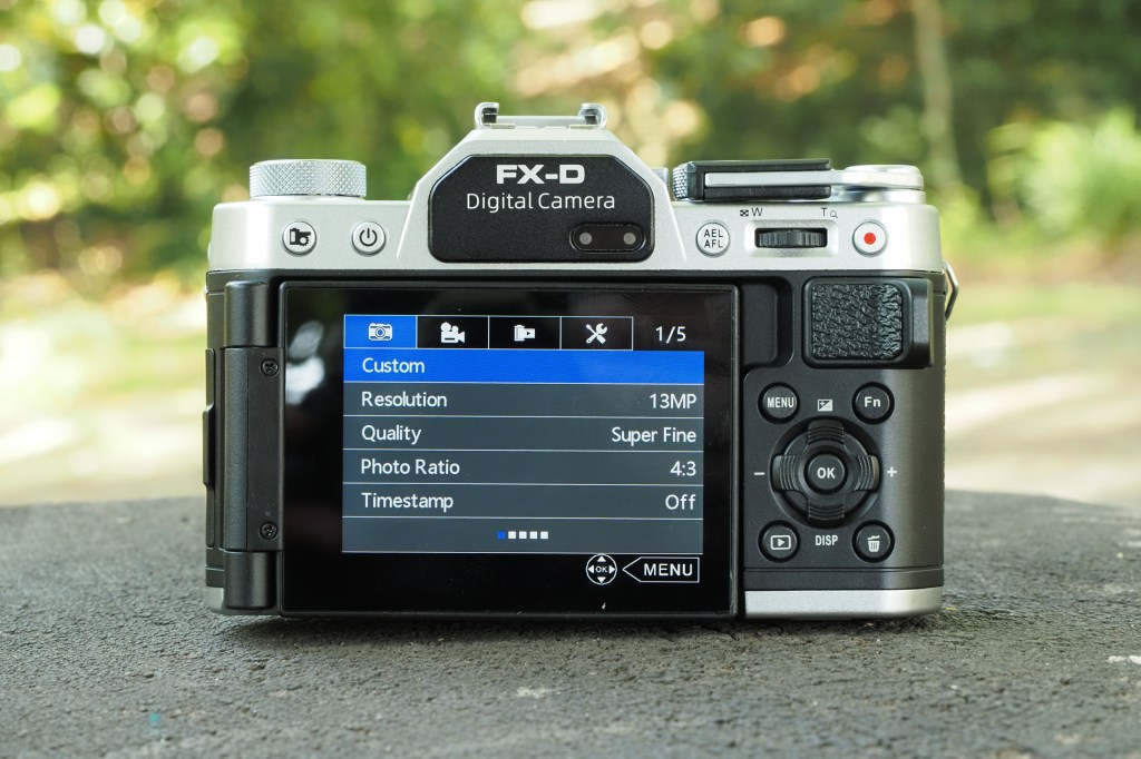 Yashica FX-D 100. Image credit: Joshua Waller