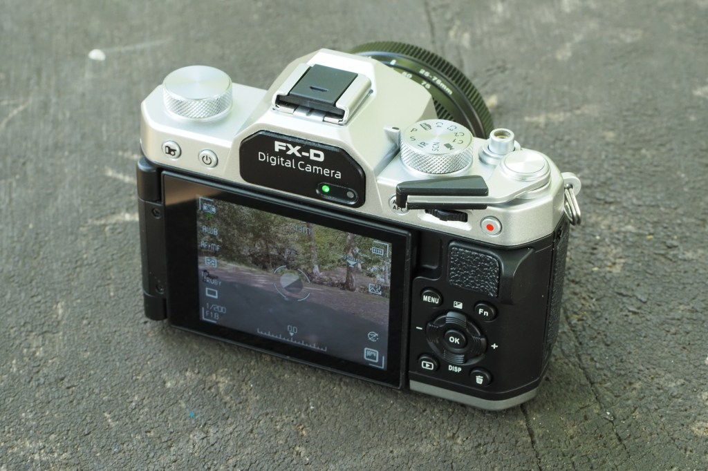 Yashica FX-D 100. Image credit: Joshua Waller