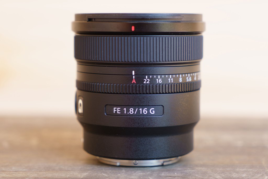 Sony 16mm f1.8 G lens