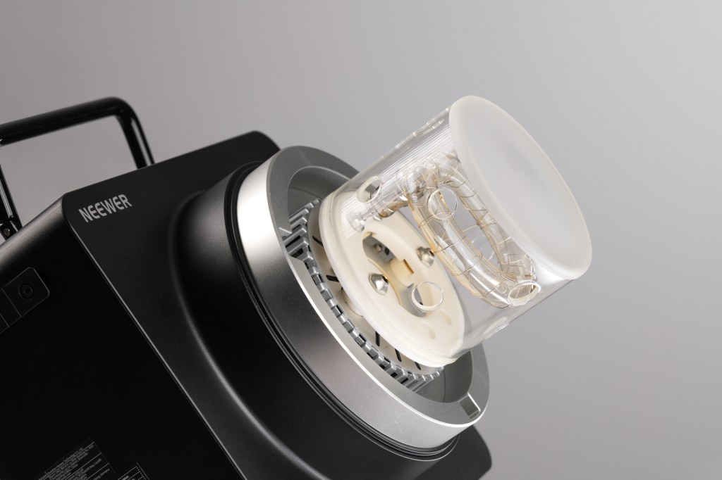 Neewer Q6 studio flash, bulb