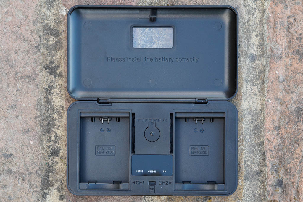 Newell LCD-PB-SD dual-channel charger review – affordable, versatile and very useful